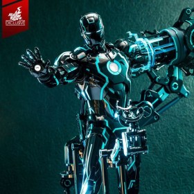 Neon Tech Iron Man with Suit-Up Gantry Iron Man 2 Action 1/6 Figure by Hot Toys